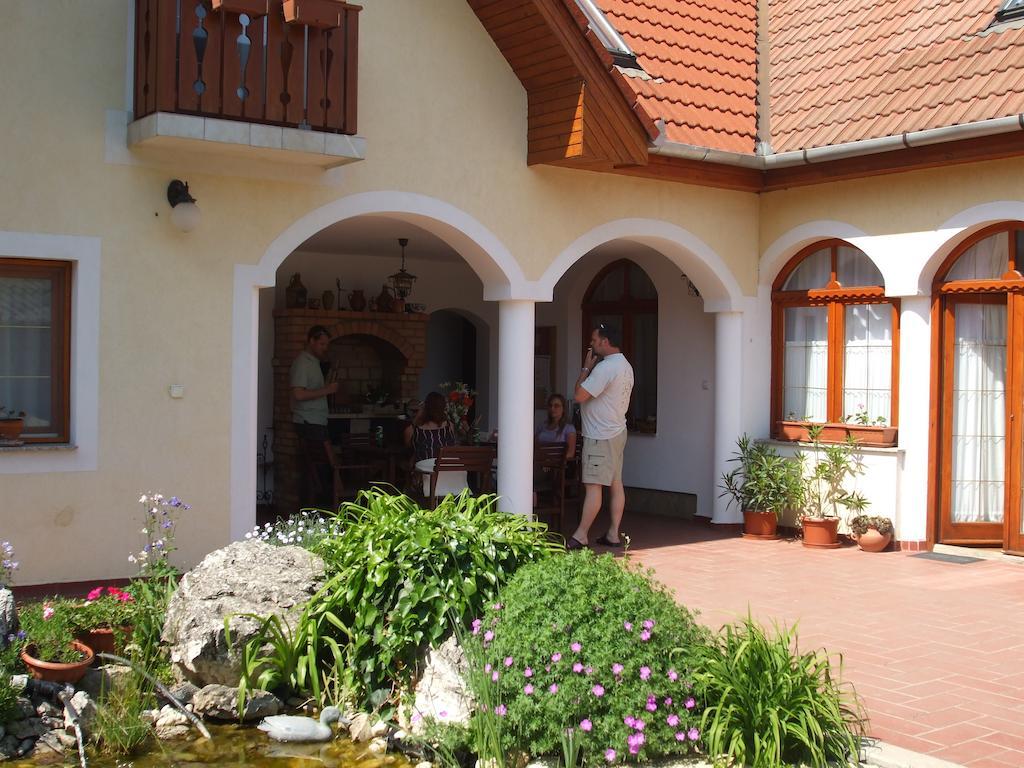 Vámosi Vendégház Nemesvámos Chambre photo