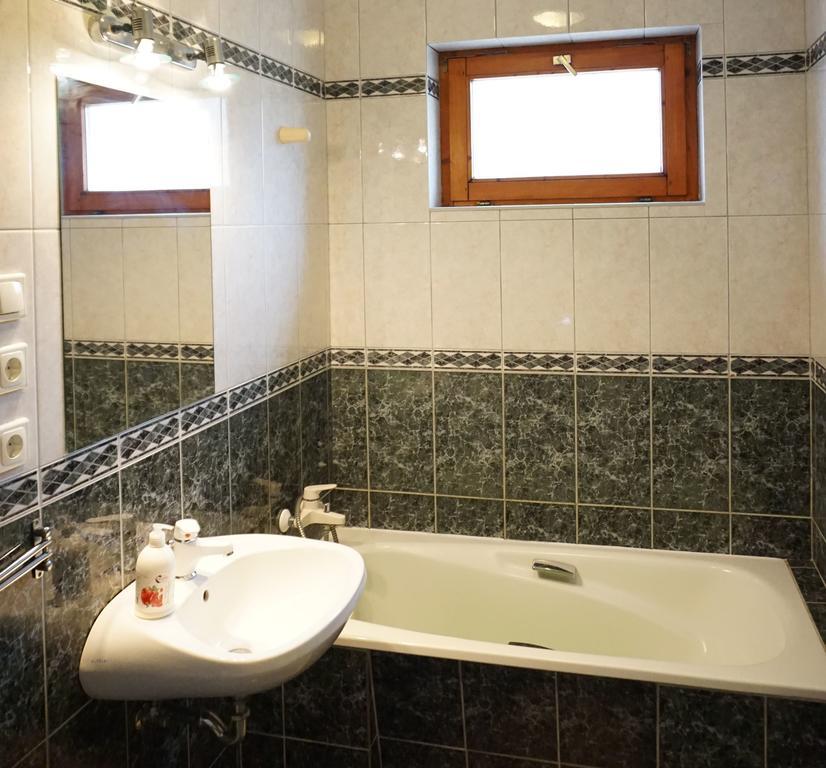 Vámosi Vendégház Nemesvámos Extérieur photo