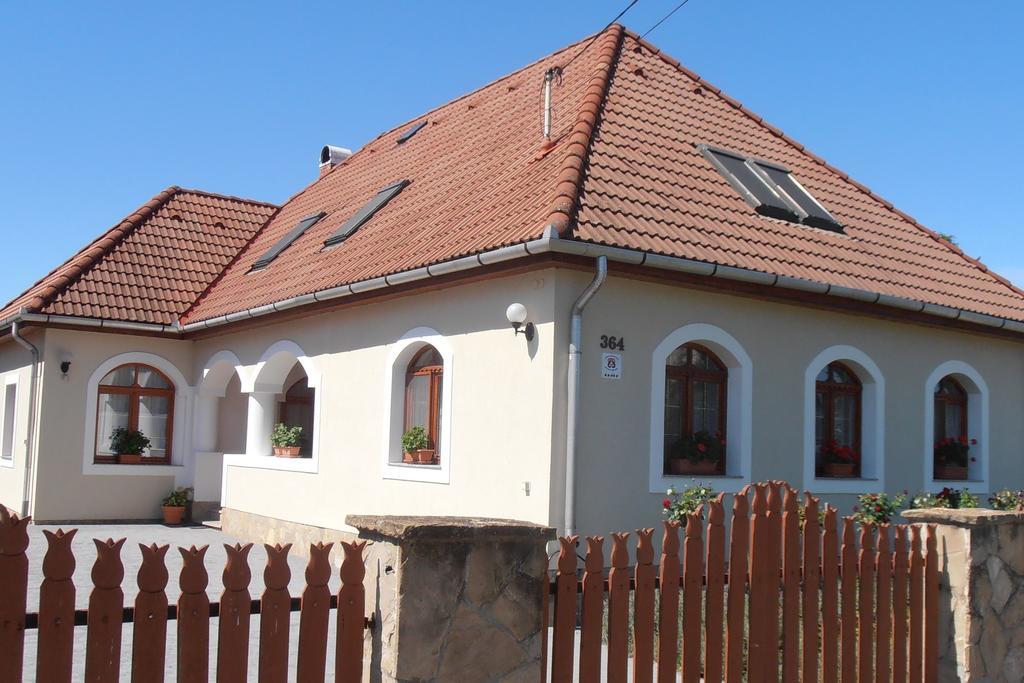 Vámosi Vendégház Nemesvámos Extérieur photo